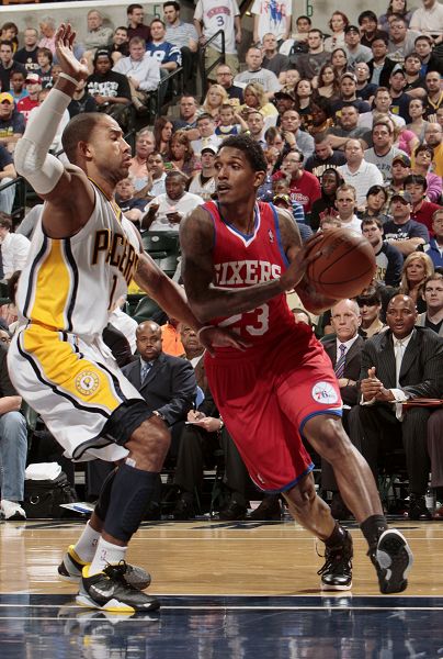 动会增添了 动会增添了