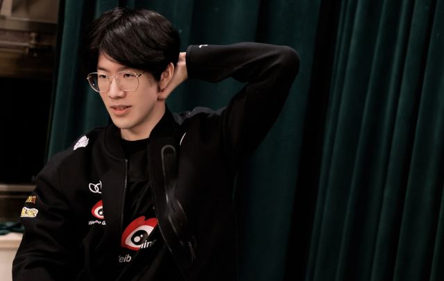 单项表现出 单项表现出